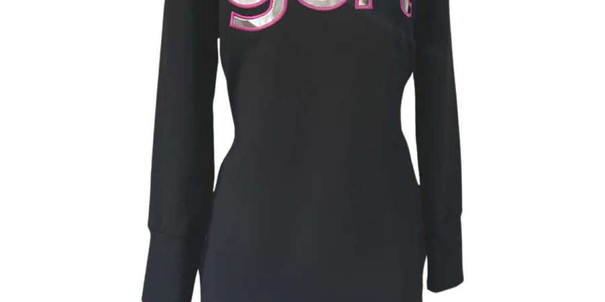 Elevate Your Style with the Pink Gert Sweatshirt with Piano Pleat