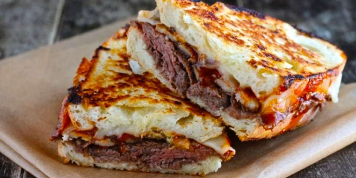 The Delicious Roast Beef Sandwich: A Classic Dish