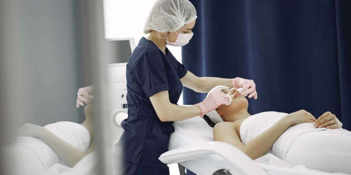 Master the Art of Aesthetics: Botox Course in Glasgow
